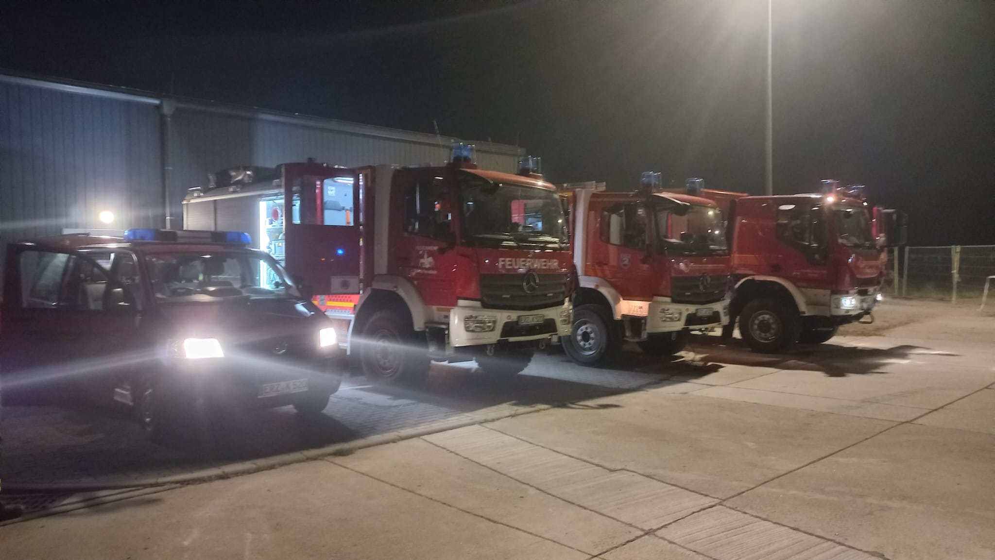 2025_Waldbrand_03_Abmarsch